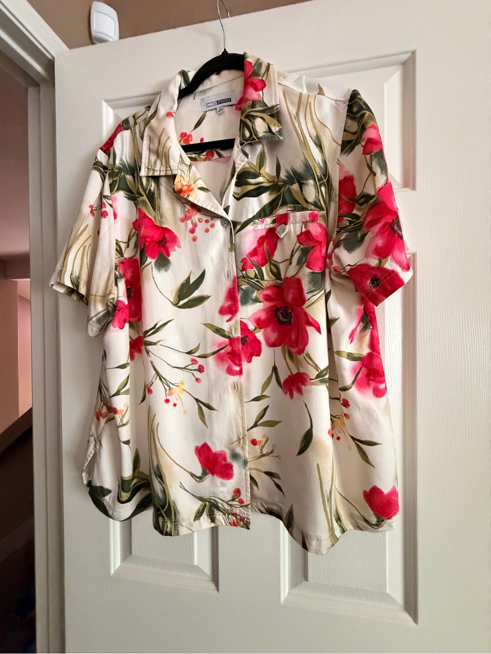 Floral Short-Sleeve Button Front Top - Cream with Pink Floral